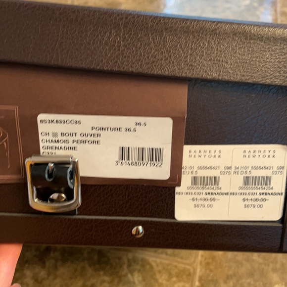 Alaia red suede heels - Picture 6 of 6